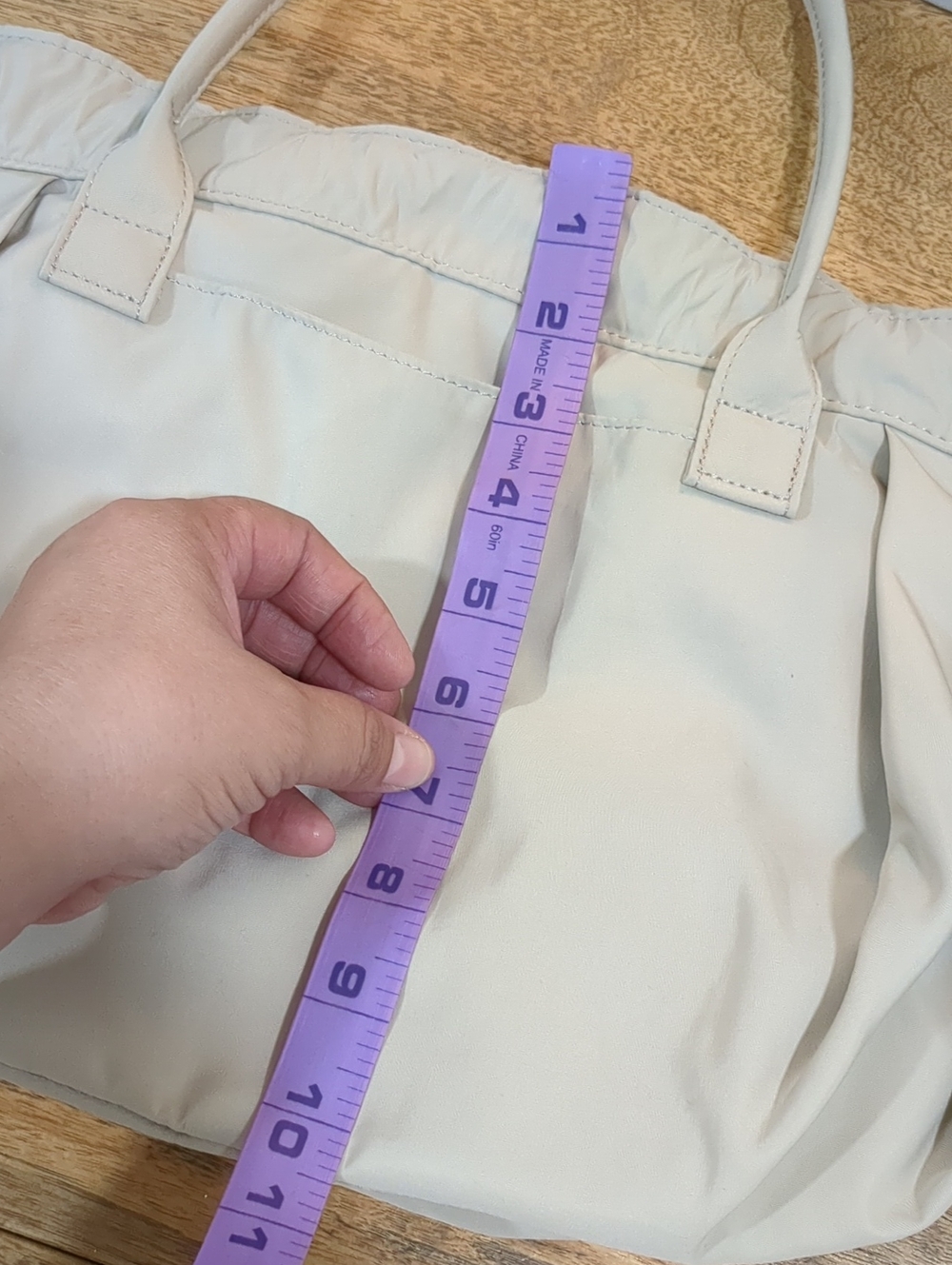 UNIQLO Drawstring Bag In Beige - Picture 15 of 16